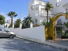 Hotel Apartment In Nerja Mlaga 102179